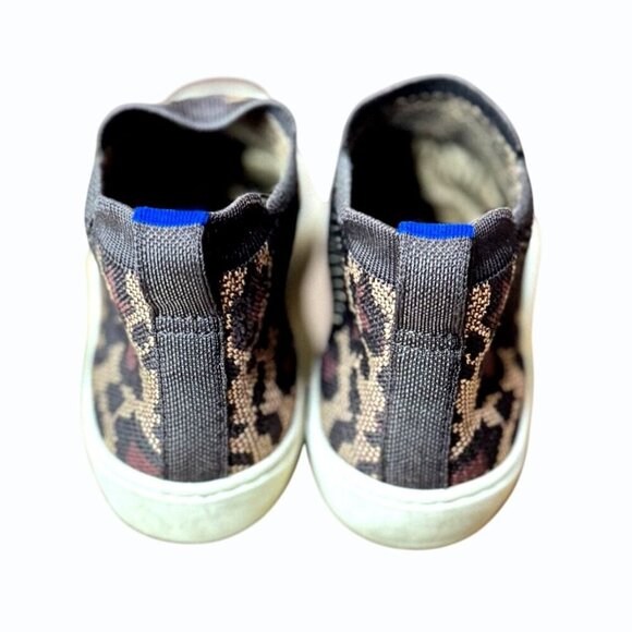 Rothys Shoes Womens 6.5 The Chelsea Wildcat Cheetah Leopard Ankle Bootie Comfort - Picture 5 of 8